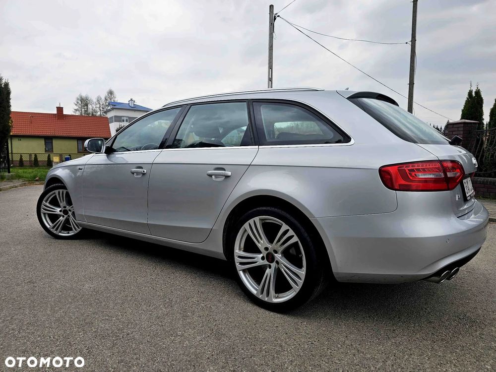 Audi A4 Avant 2.0 TDI Quattro Sport S tronic - 16
