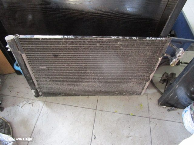 Radiador AC 64536930038 BMW E87 2006 118D USADO - 2