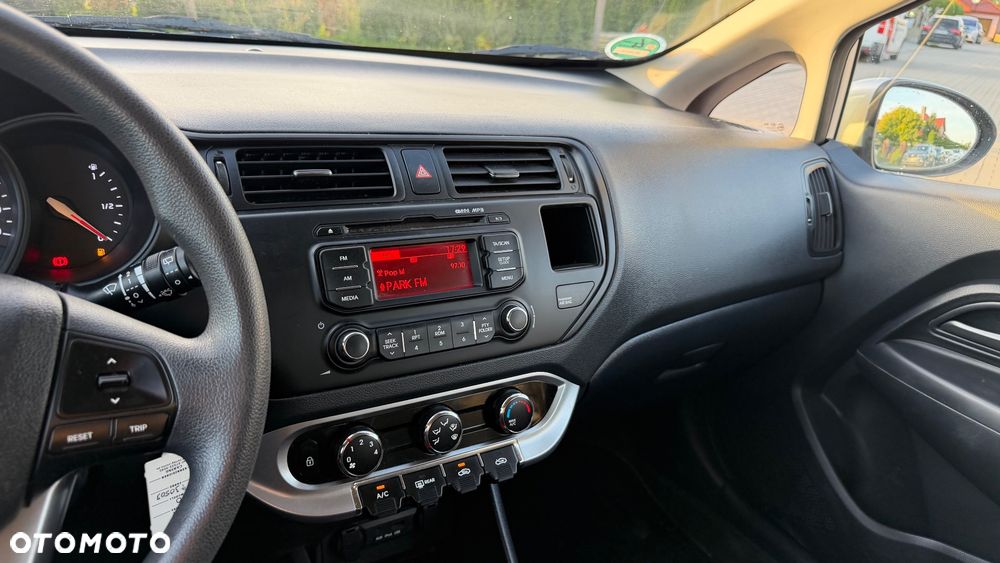 Kia Rio 1.4 Spirit - 16