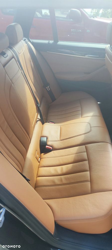 BMW Seria 5 530d xDrive M Sport sport - 12