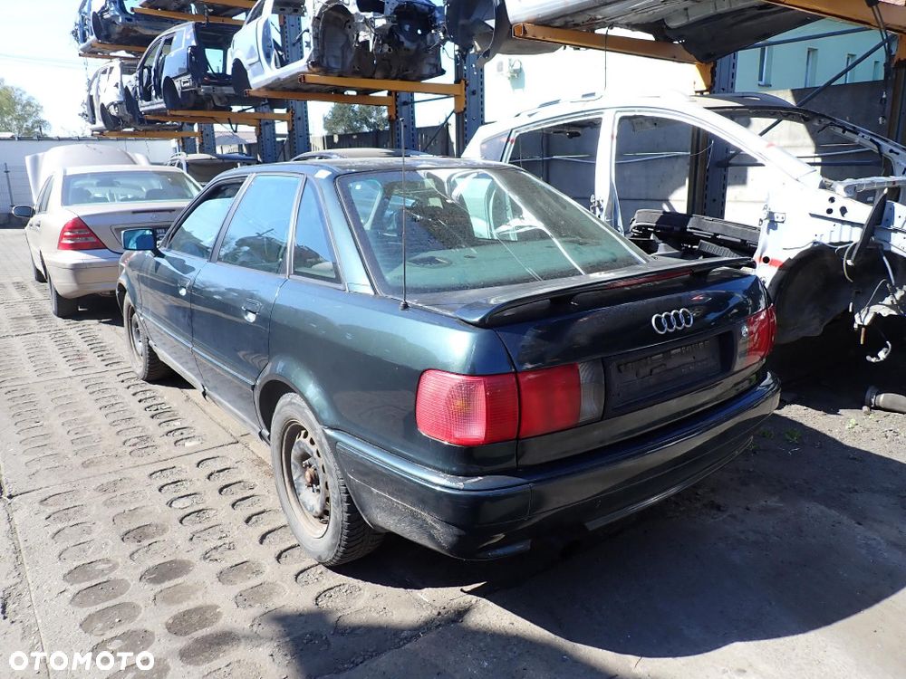 CZĘŚCI -  Audi 80 B4 1,6 101KM ADA FILM SEDAN 5B lakier LY6P 1995r. INDEX - 10013 - 4