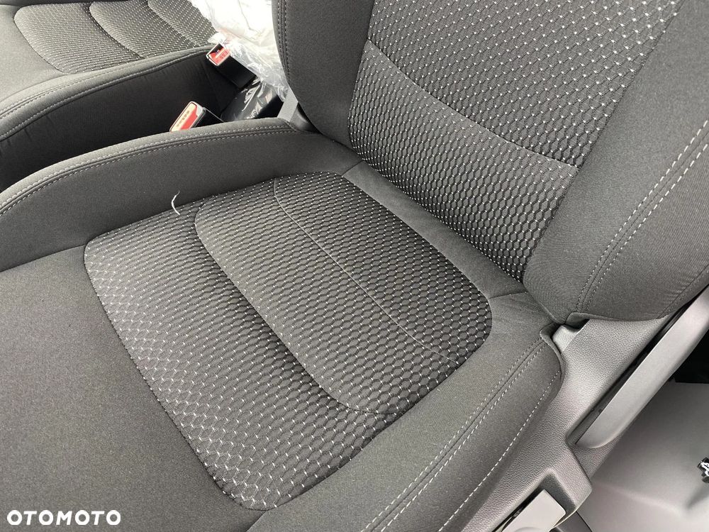 Maxus Deliver 7 - 12