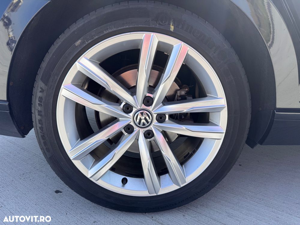 Volkswagen Passat 2.0 TDI DSG Comfortline - 22