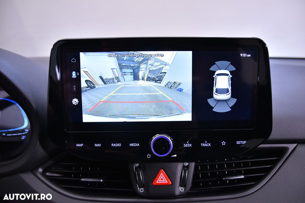 Hyundai i30 1.5 96CP M/T Comfort - 13