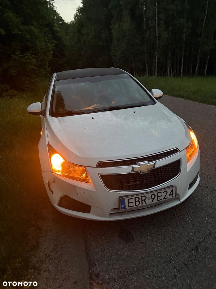 Chevrolet Cruze 1.7 D LT+ - 13