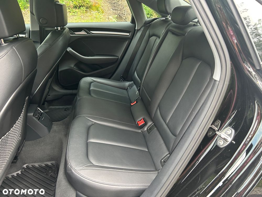 Audi A3 Limousine 40 TFSI Quattro S tronic - 20