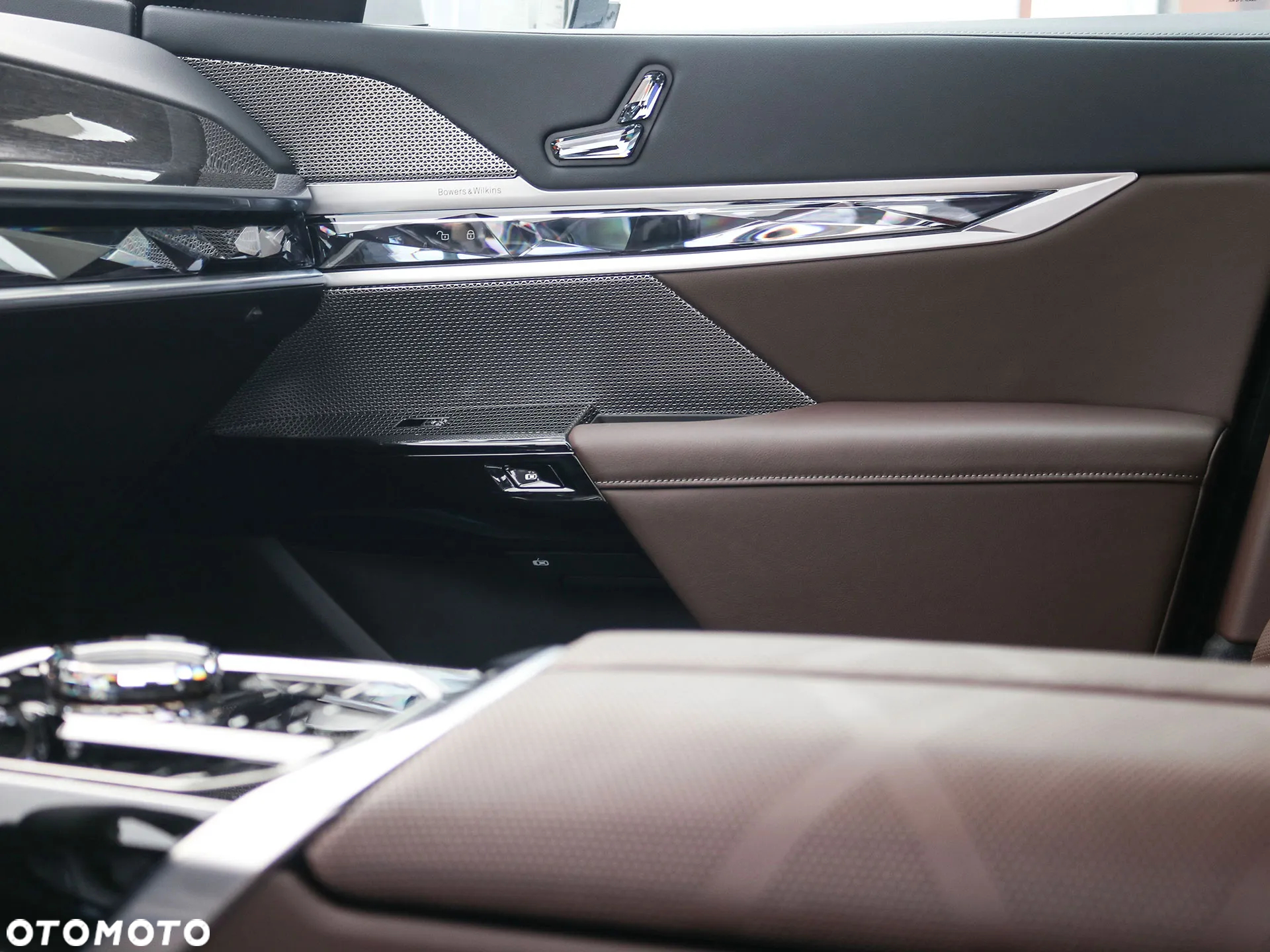 BMW Seria 7 - 29