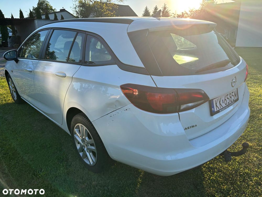 Opel Astra 1.6 CDTI DPF ecoFLEX TourerStart/Stop Edition - 9