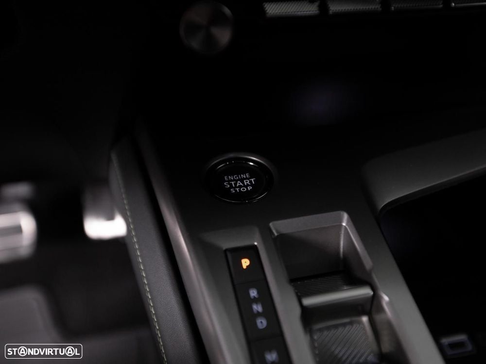 Peugeot 308 SW 1.2 PureTech GT EAT8 - 19