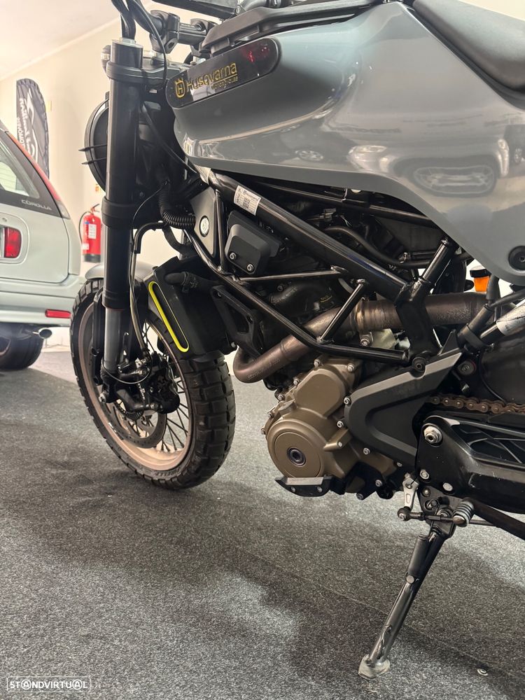 Husqvarna Vitpilen 401 - 12