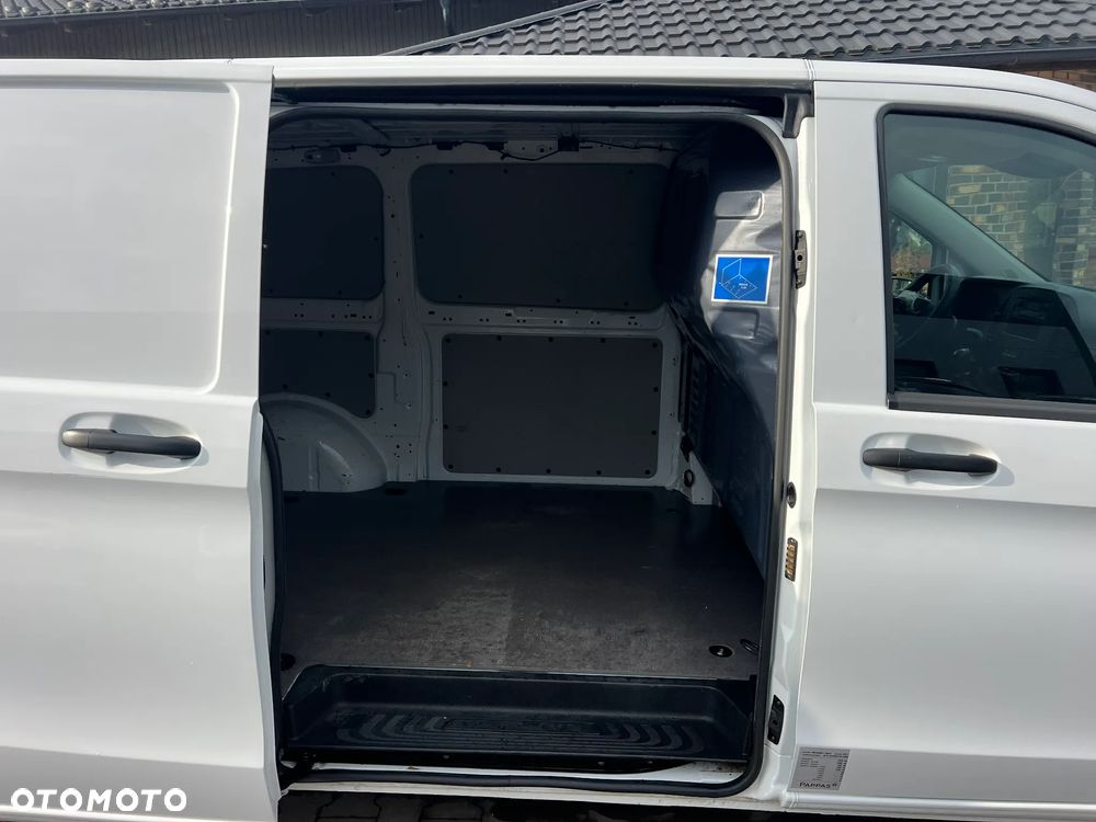 Mercedes-Benz Vito - 9