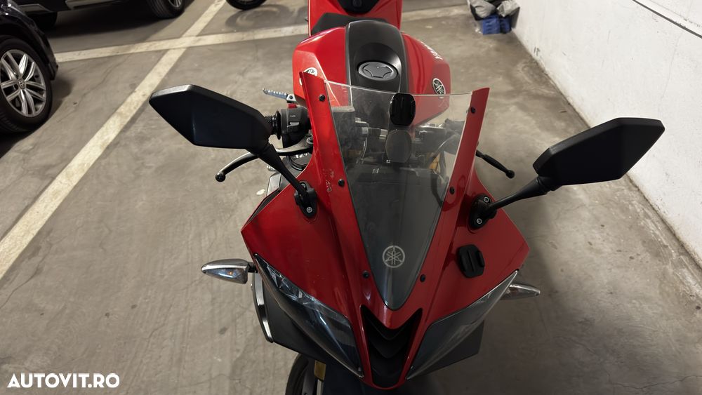 Yamaha YZF-R125 - 9