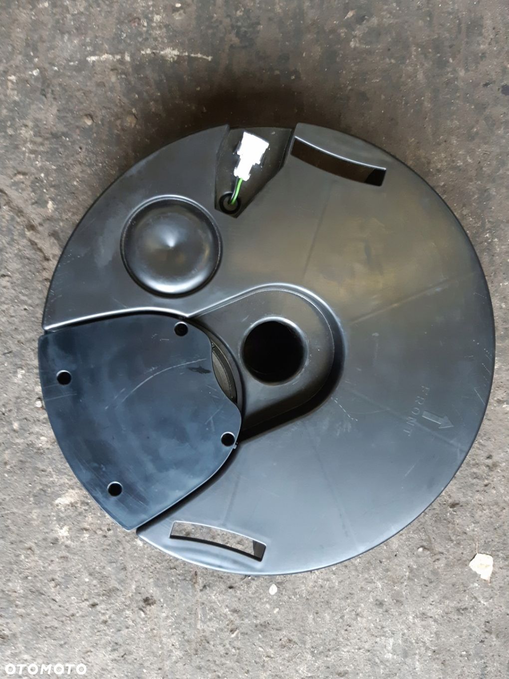 AUDI Q5 8R GŁOŚNIK SUBWOOFER BASOWY TUBA 8R0035382A - 1
