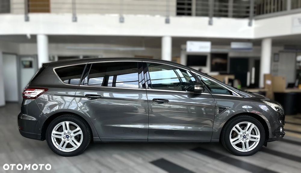Ford S-Max - 7