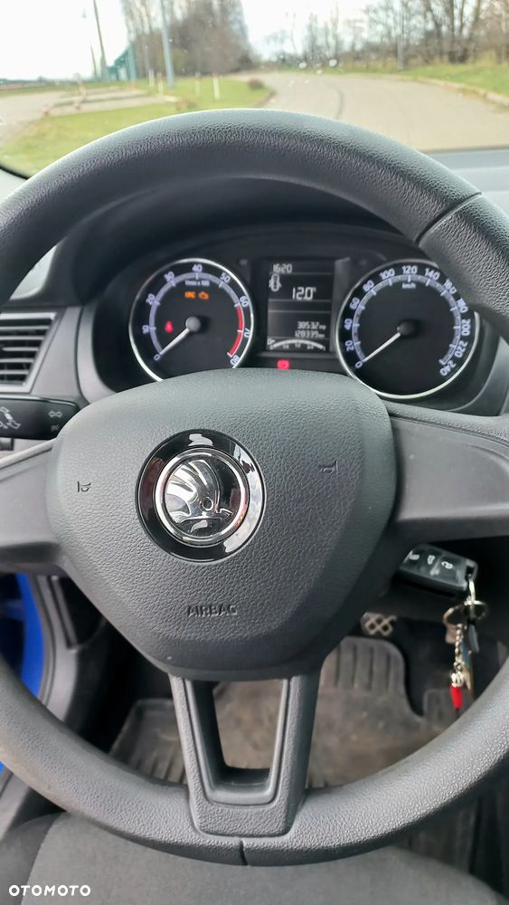 Skoda RAPID 1.0 TSI Active - 15