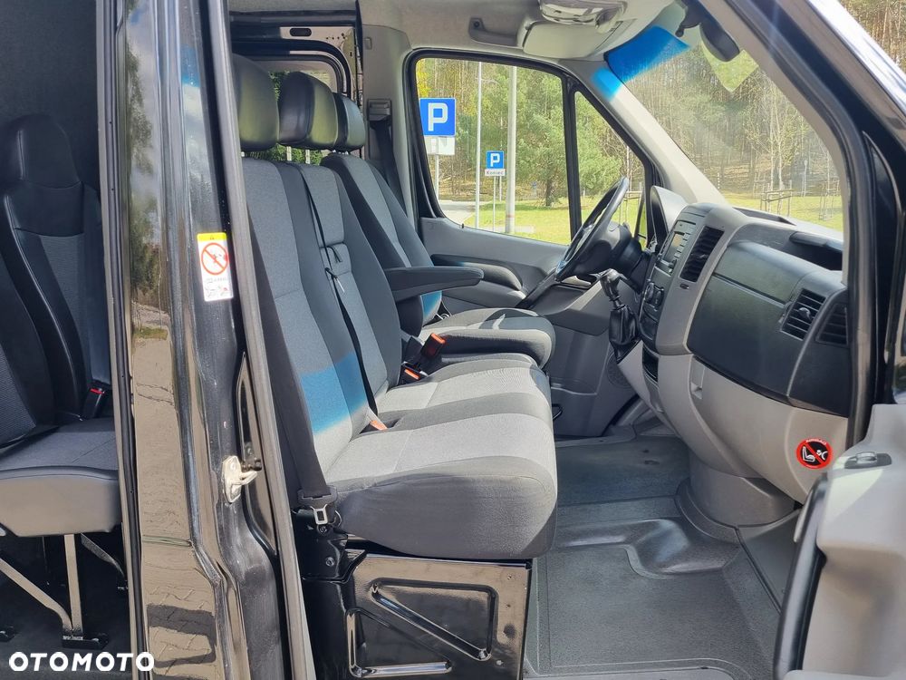 Volkswagen Crafter - 11