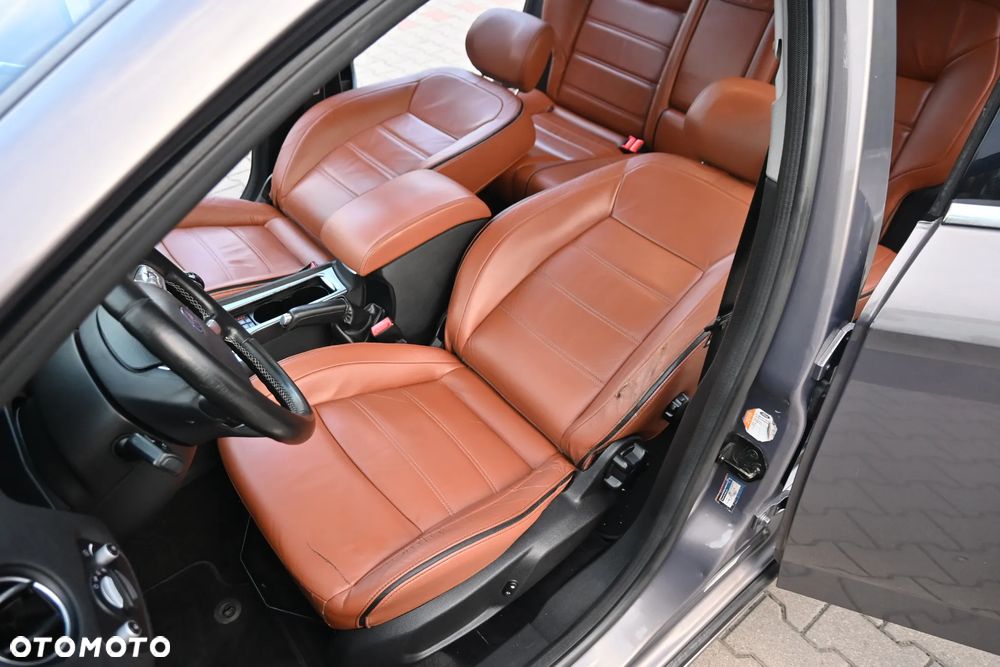 Ford Mondeo 2.0 TDCi Titanium - 30