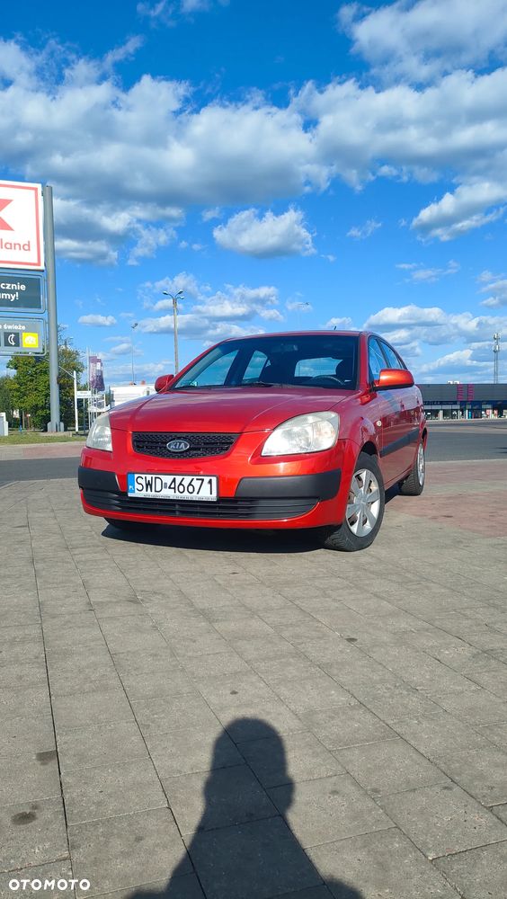 Kia Rio 1.4 / City - 1