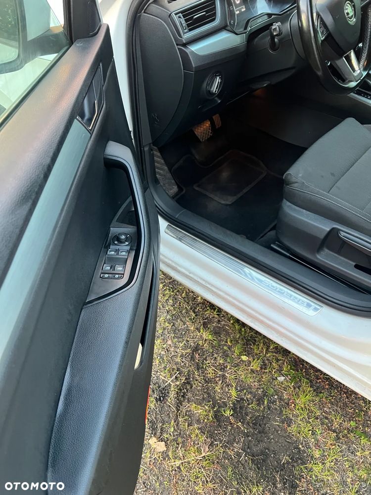 Skoda Superb - 19