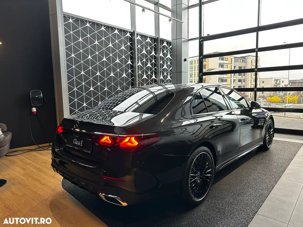 Mercedes-Benz E 200 MHEV 4MATIC Aut. - 4