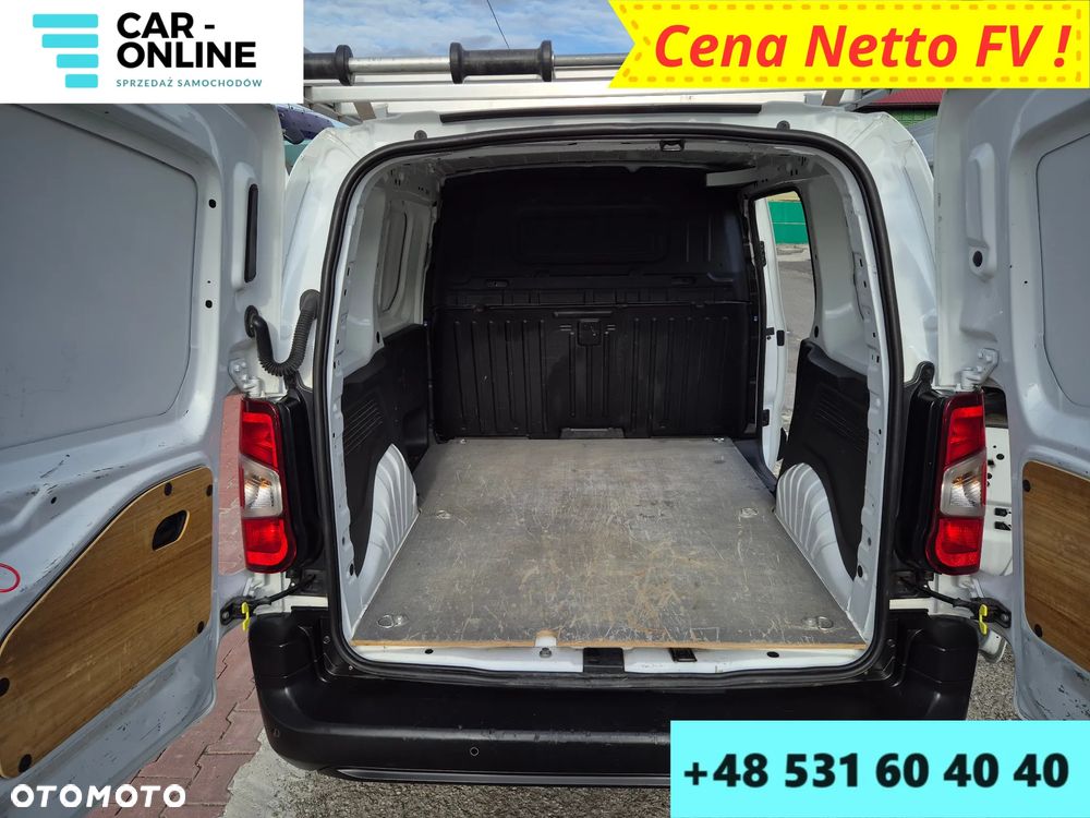 Opel Combo E - 9