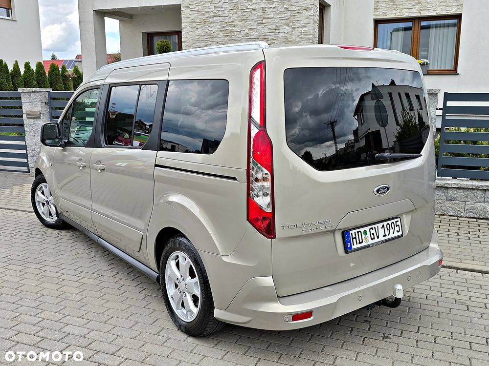 Ford Tourneo Connect Grand - 18