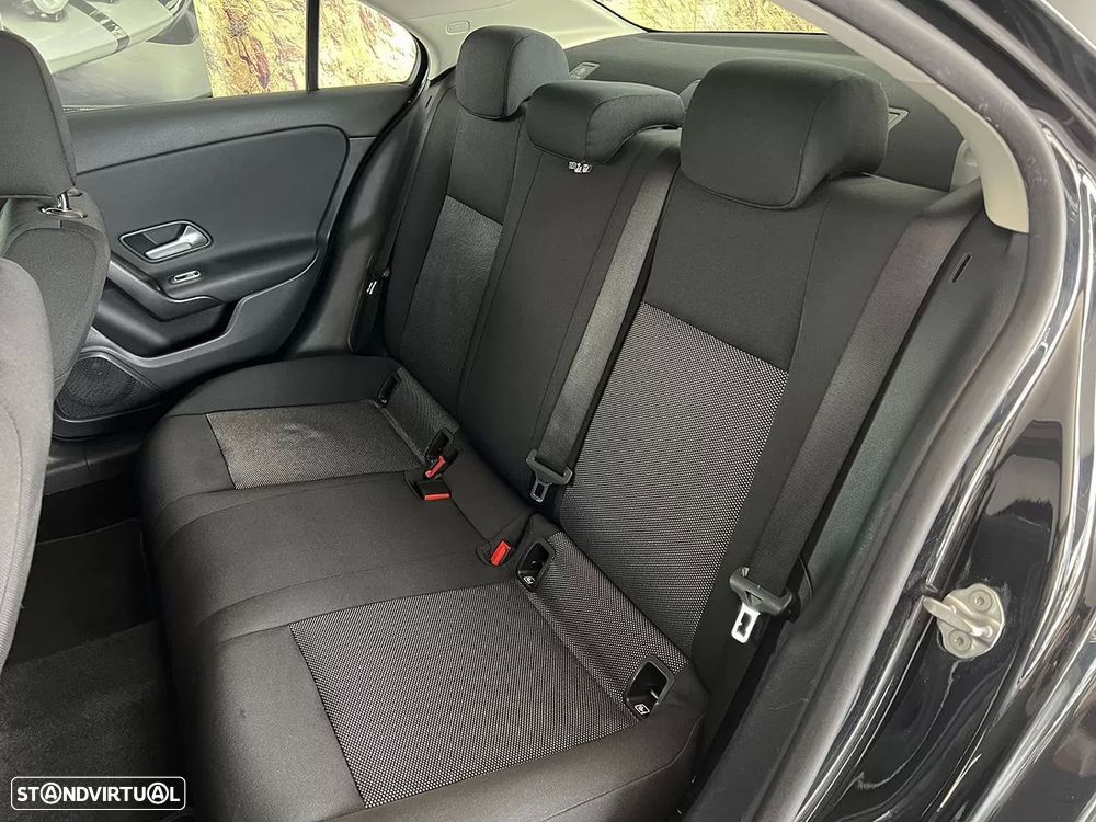 Mercedes-Benz A 180 Limousine d 7G-DCT Style - 24