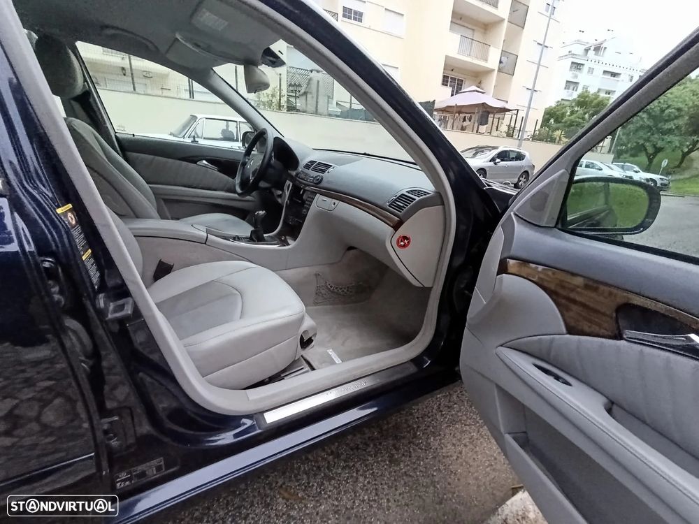 Mercedes-Benz E 220 CDi Elegance - 13