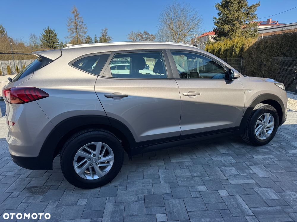Hyundai Tucson blue 1.6 GDi 2WD Classic - 16