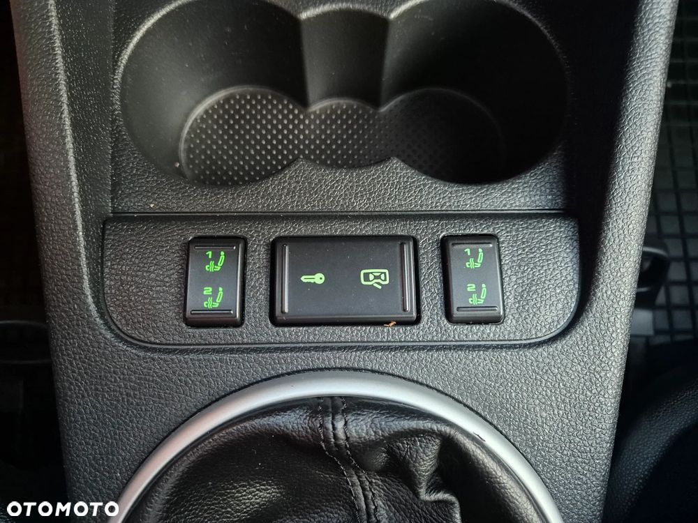 Skoda Roomster 1.6 16V Comfort PLUS EDITION - 16