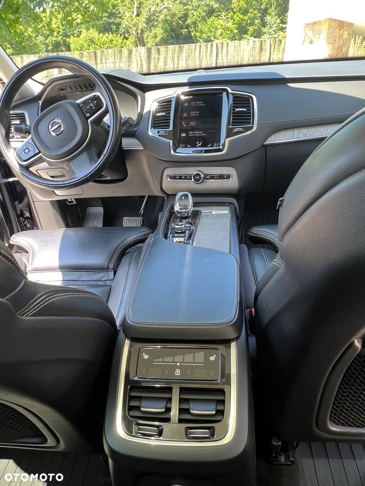 Volvo XC 90 - 10