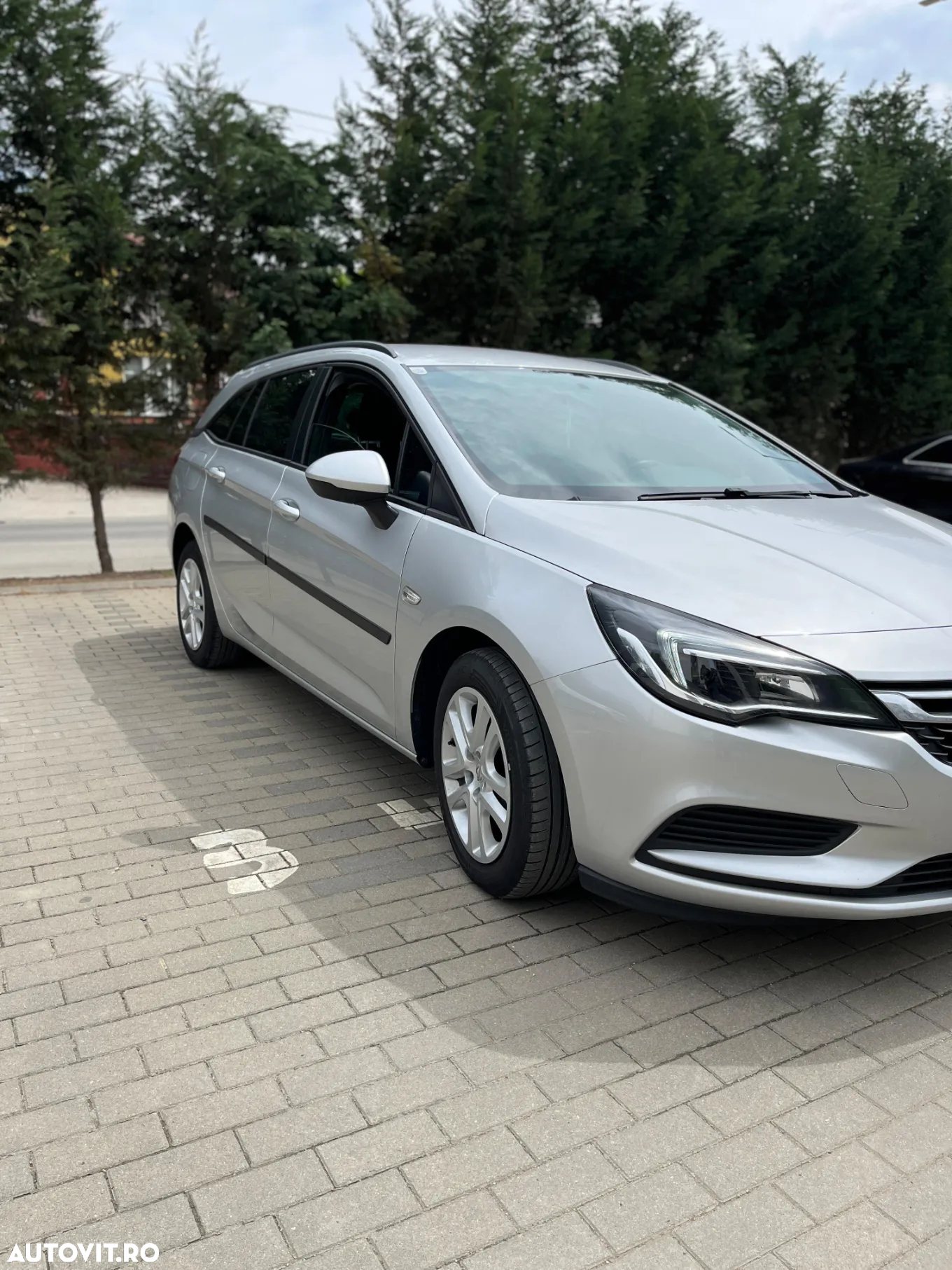 Opel Astra 1.6 D (CDTI) Sports Tourer Edition - 5