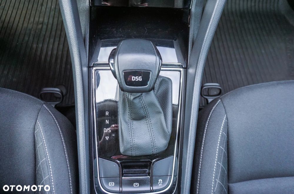 Skoda Karoq 1.5 TSI ACT Ambition DSG - 25