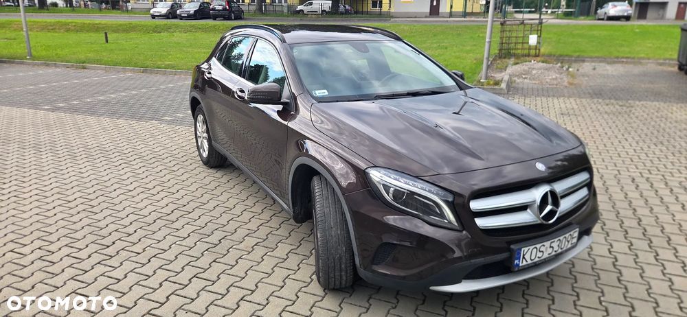 Mercedes-Benz GLA 250 4-Matic - 6