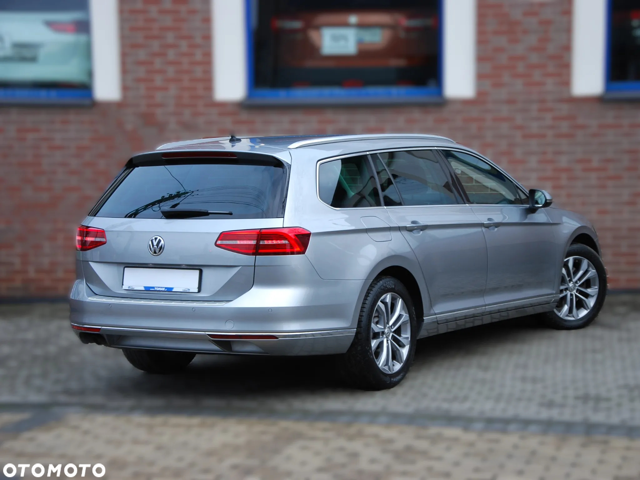 Volkswagen Passat 1.8 TSI BMT Highline - 9