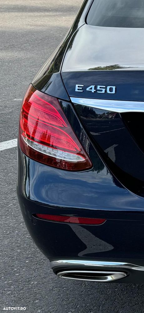Mercedes-Benz E 450 4MATIC Aut. - 12