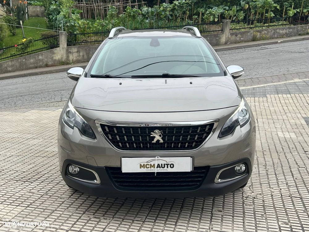 Peugeot 2008 1.2 PureTech Style - 9