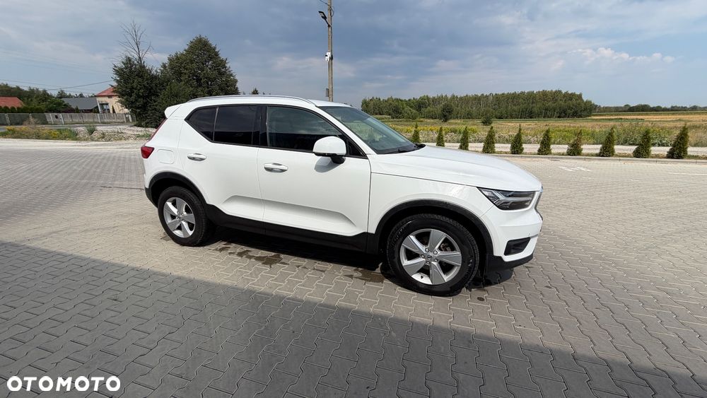 Volvo XC 40 D3 Momentum Pro - 10
