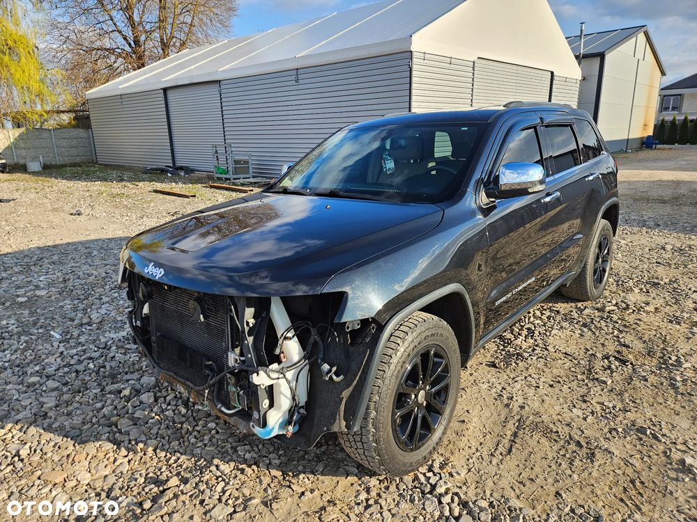 Jeep Grand Cherokee - 1