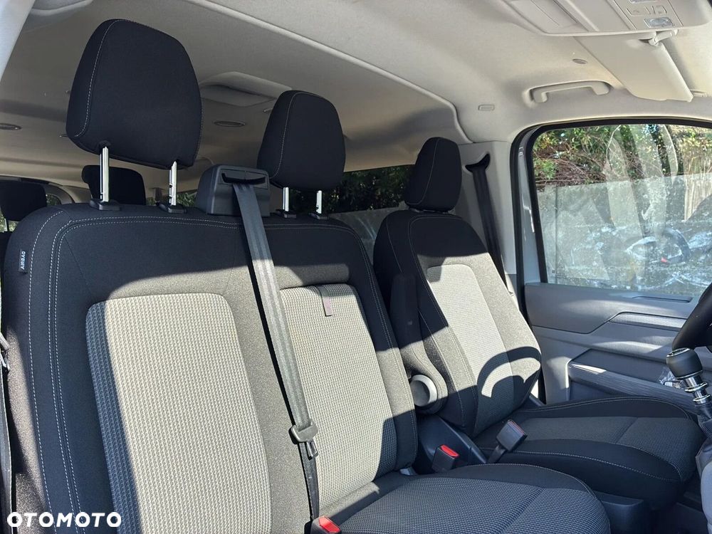 Volkswagen Caravelle 2.0 TDI L2 - 14