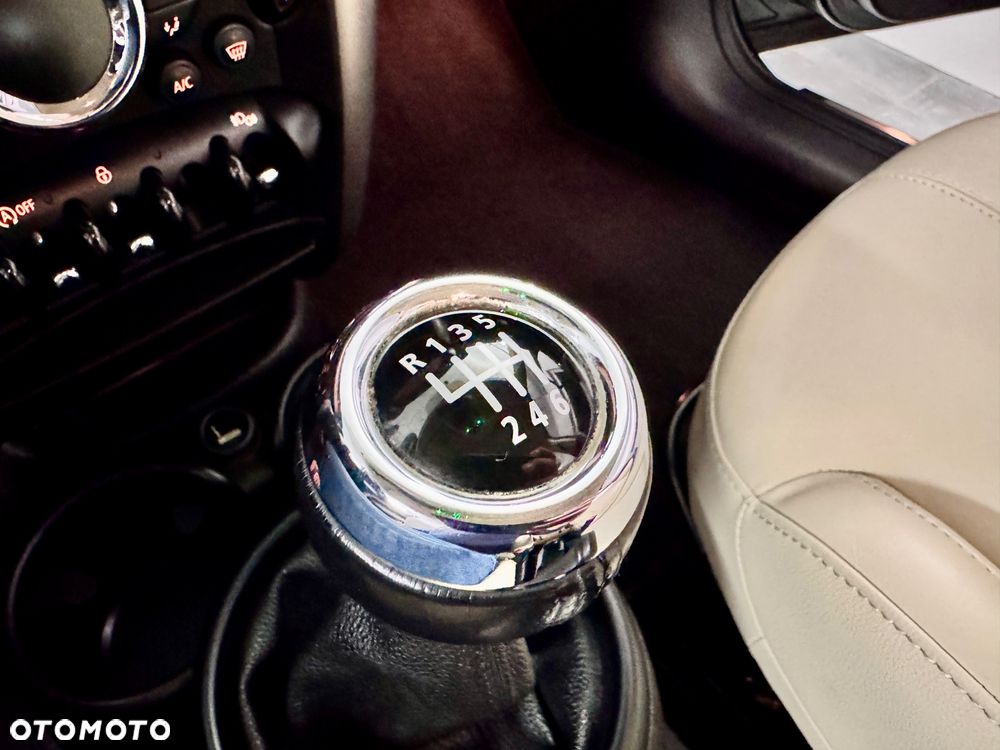 MINI Countryman One - 26