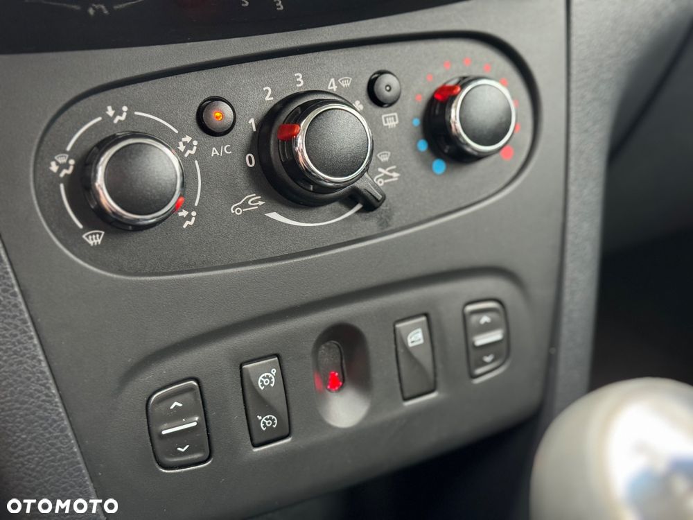 Dacia Sandero TCe 90 S&S Laureate - 18