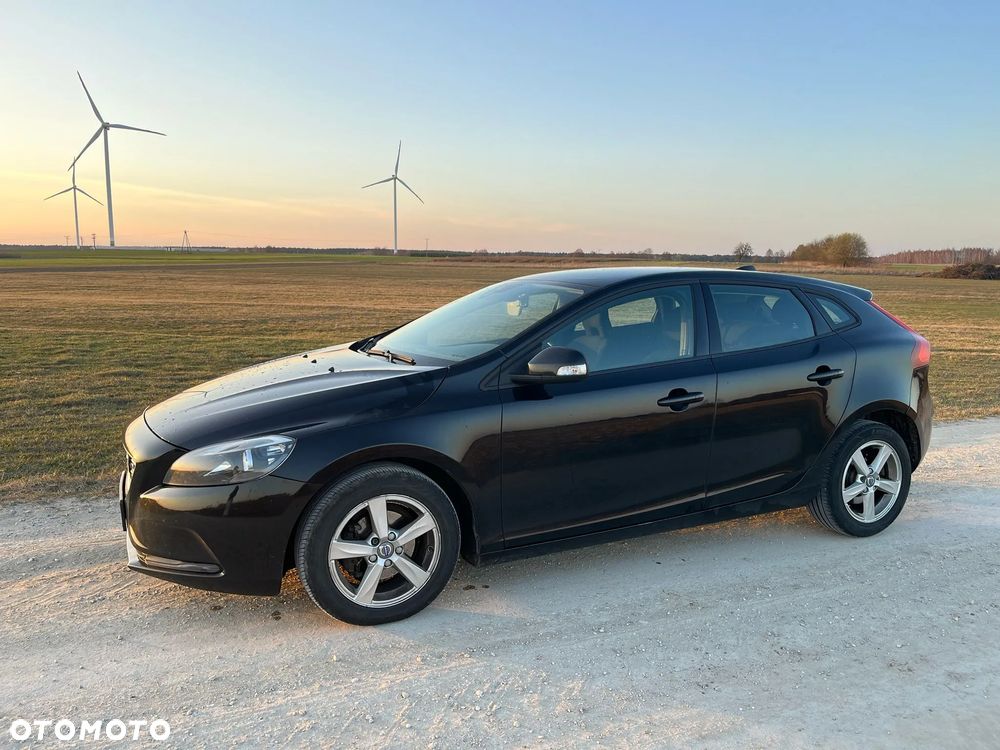 Volvo V40 - 21