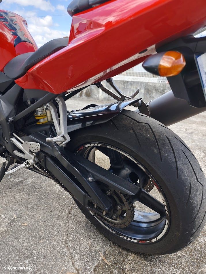 Yamaha R 1 - 5
