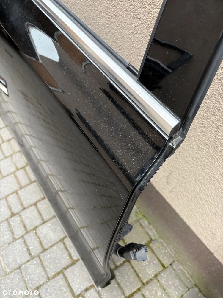 Drzwi tyl tylne Kia Sorento IV 4  - prawa strona - oryginalne kod koloru ABP - 3