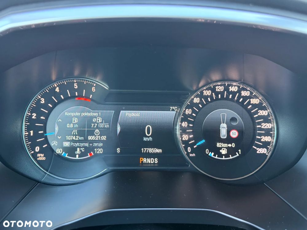 Ford S-Max - 35