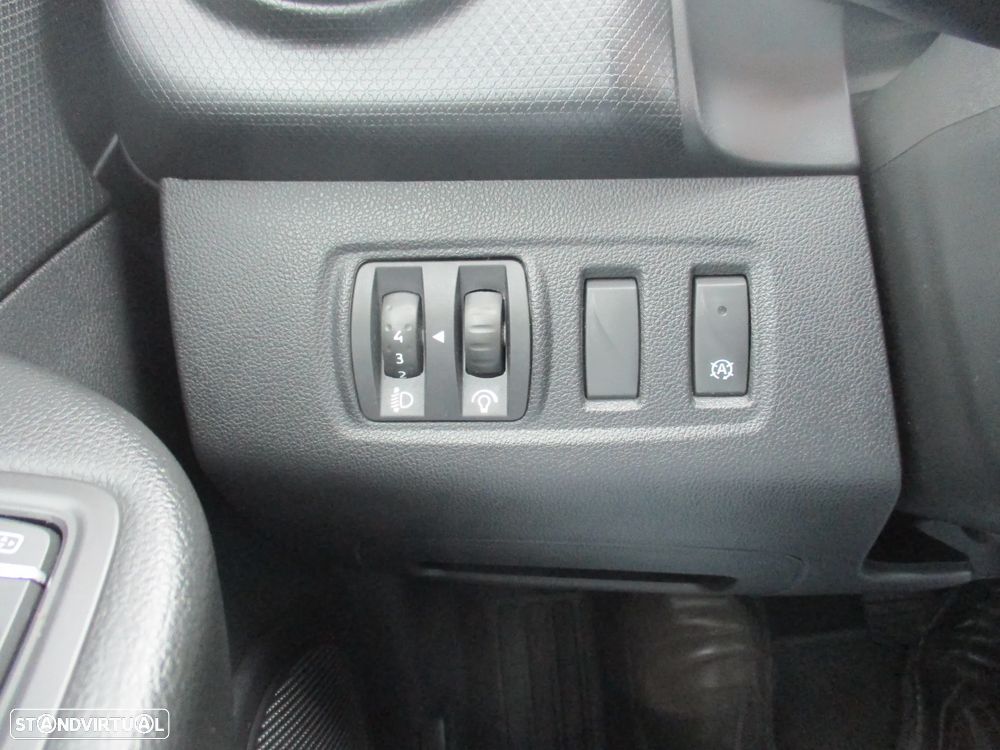 Renault Clio 1.5 dCi Zen - 14