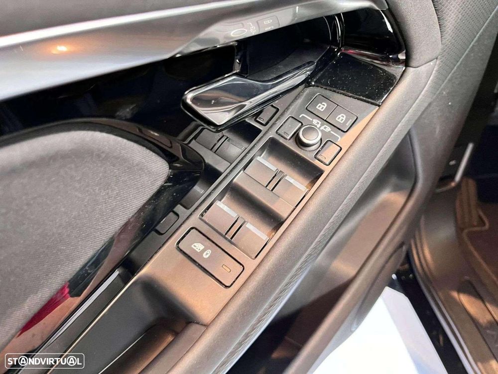 Land Rover Range Rover Evoque - 14