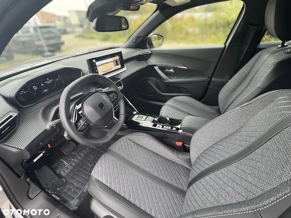 Peugeot 2008 PureTech mHEV Allure e-DCS6 - 10