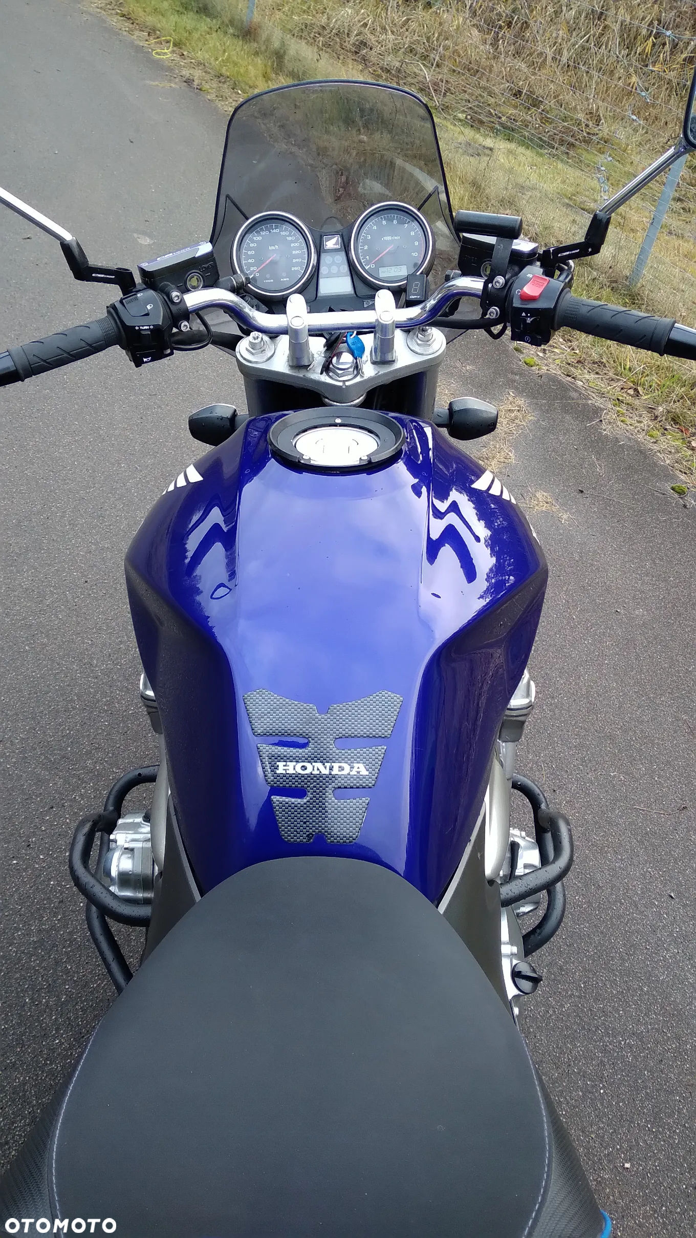 Honda CB - 2
